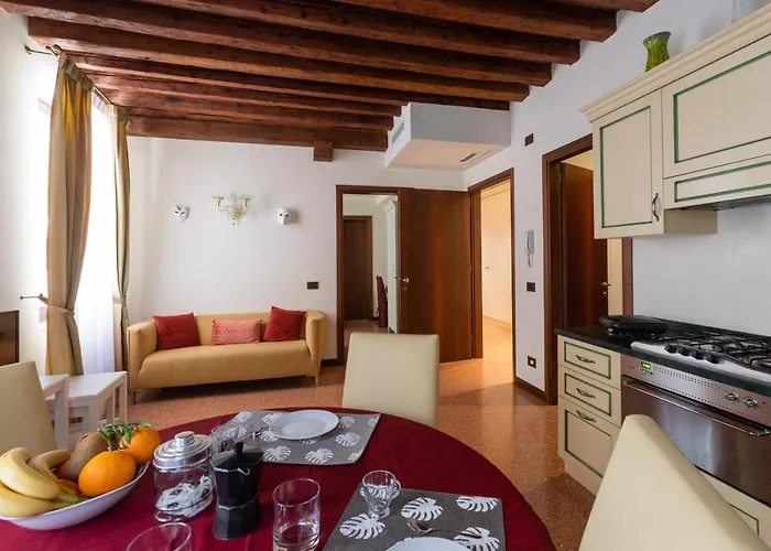 Ve-nice San Marco C4439 דירה