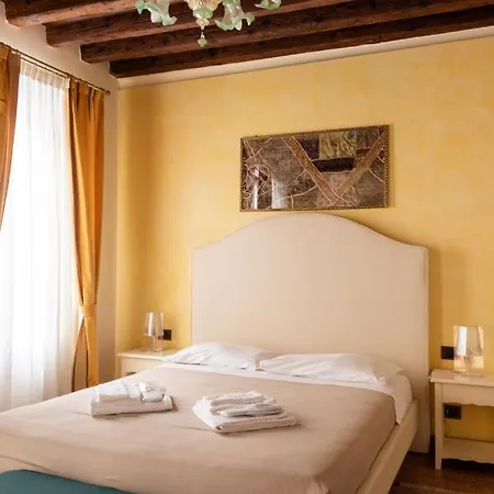 Ve-nice San Marco C4439 Apartment *