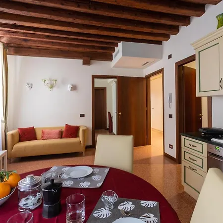 Ve-nice San Marco C4439 Apartment