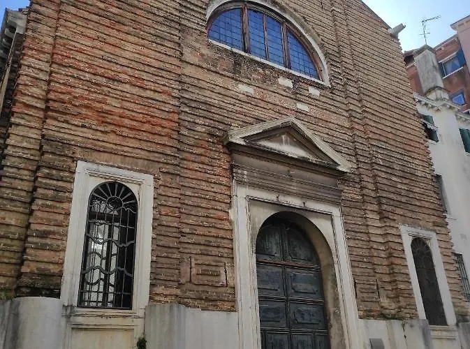 Ve-nice San Marco C4439 شقة